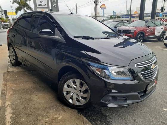 CHEVROLET ONIX 1.4 MPFI LT 8V FLEX 4P MANUAL